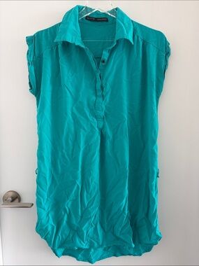 Zara - Teal Long Button Top